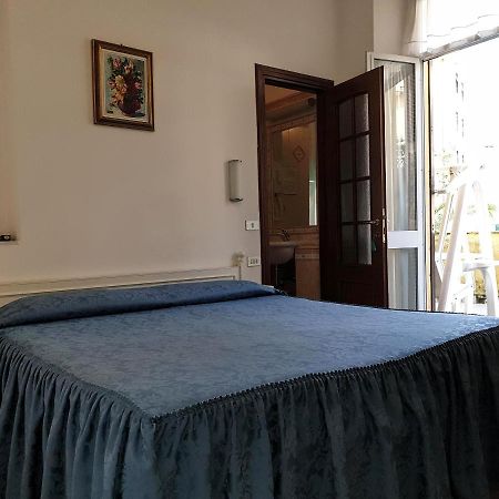 Sabini Rentals - Affittacamere Santa Margherita Ligure Buitenkant foto