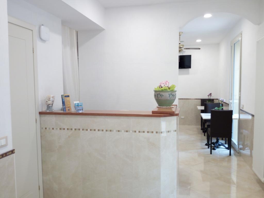 Sabini Rentals - Affittacamere Santa Margherita Ligure Buitenkant foto