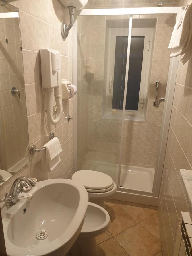 Sabini Rentals - Affittacamere Santa Margherita Ligure Buitenkant foto